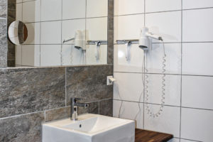 Sanitärgebäude / Sanitary facility