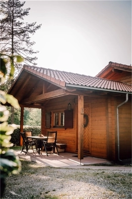 Blockhaus camping langenwald aussenansicht menubild